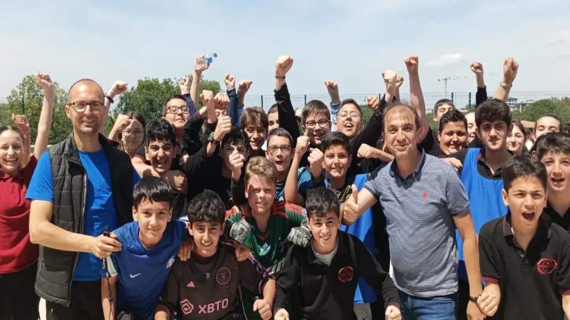 7.Sınıflar Arası Futbol Turnuvası Başladı 